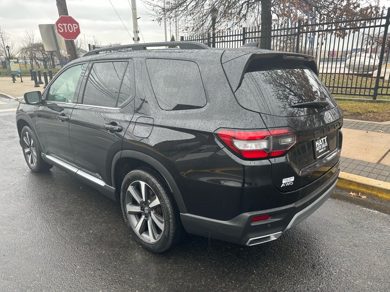 Honda Pilot Elite AWD 2023