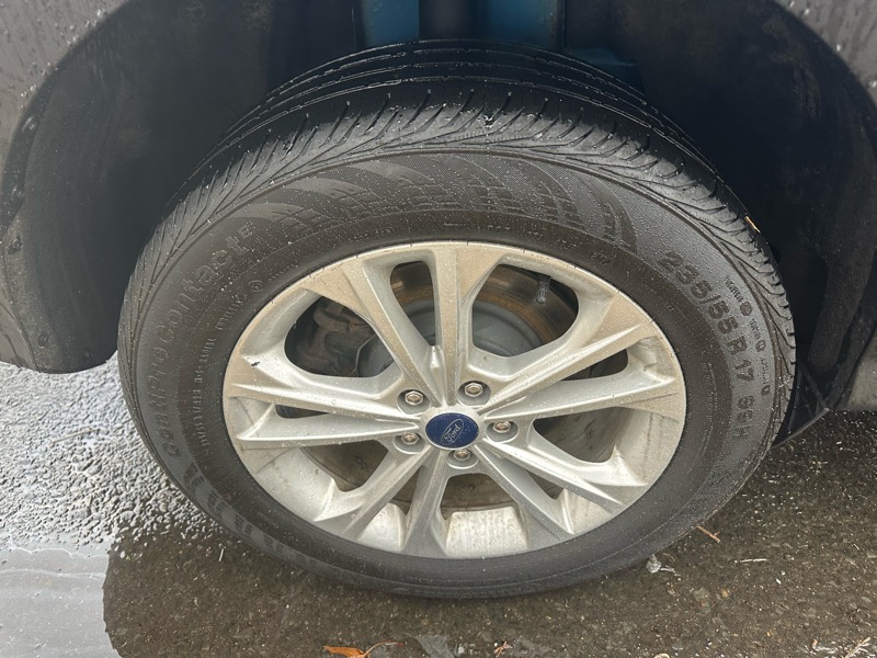 Ford Escape SEL 4WD 2018