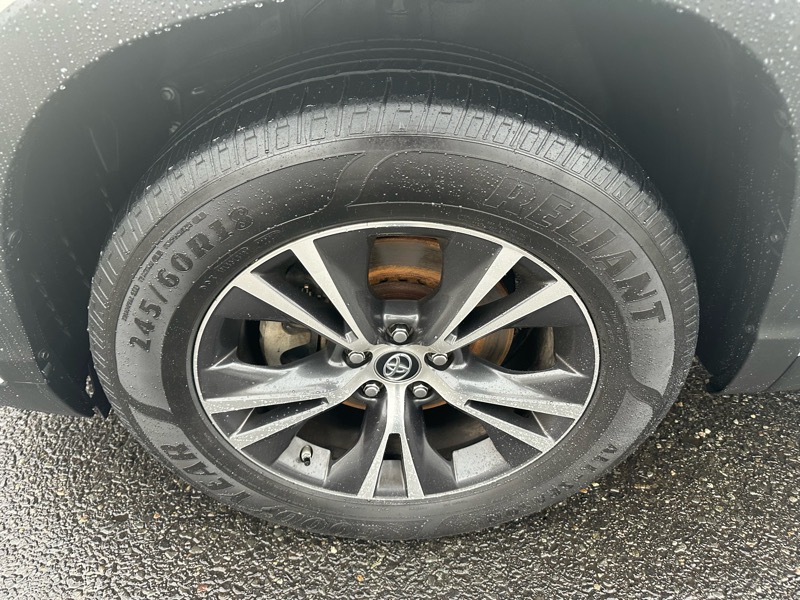 Toyota Highlander LE 2019