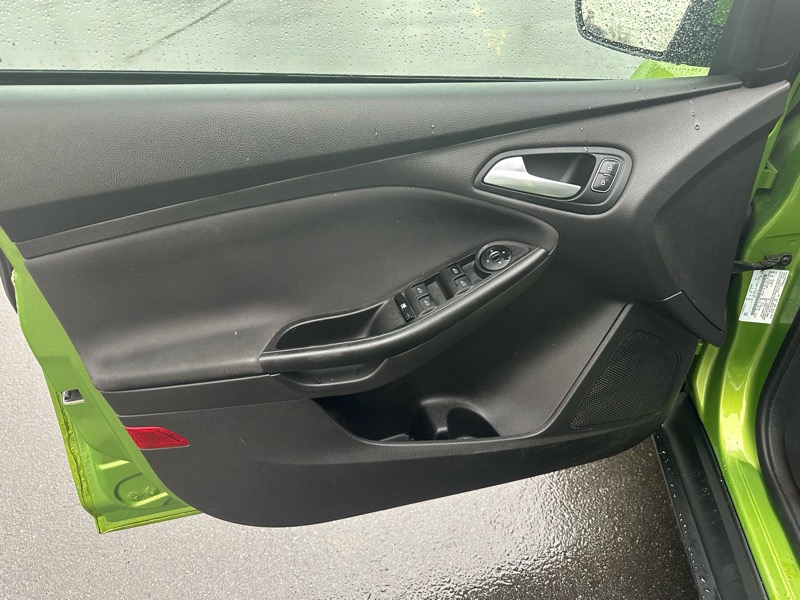 Ford Focus SE Sedan 2018