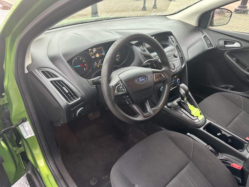 Ford Focus SE Sedan 2018