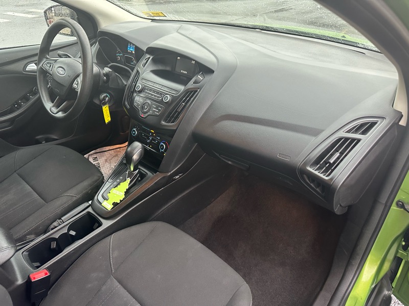 Ford Focus SE Sedan 2018