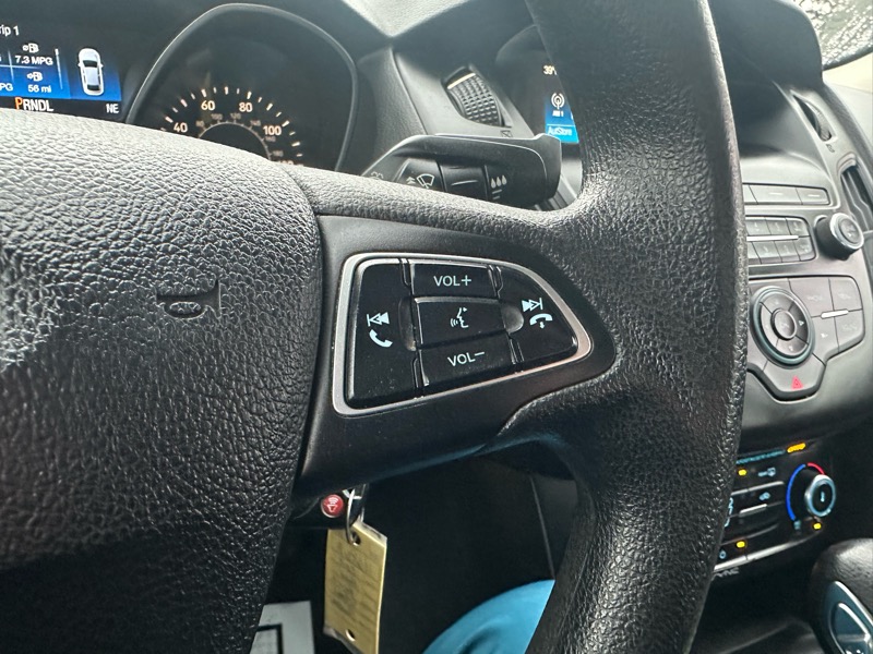 Ford Focus SE Sedan 2018