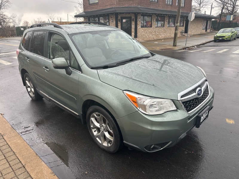Subaru Forester 2.5i Touring 2015