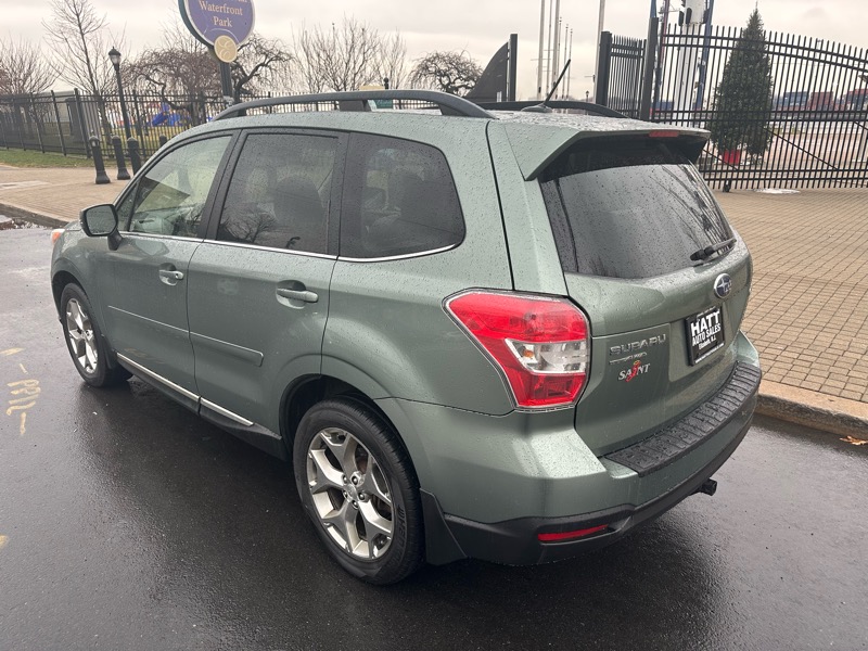 Subaru Forester 2.5i Touring 2015
