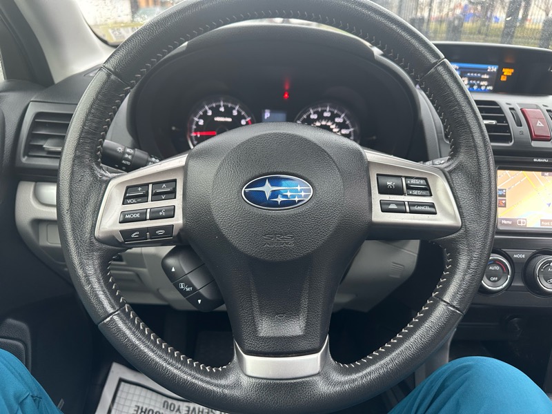 Subaru Forester 2.5i Touring 2015