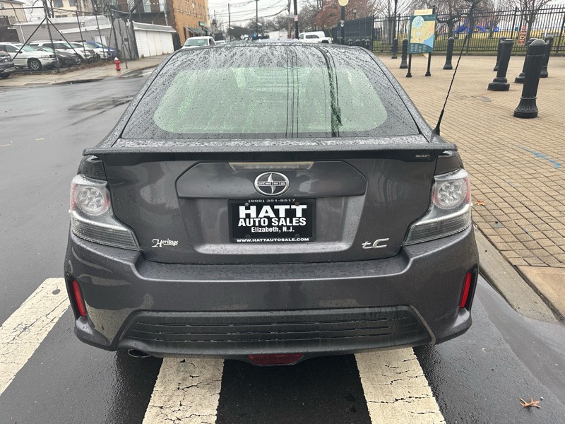 Scion tC Sports Coupe 6-Spd AT 2015