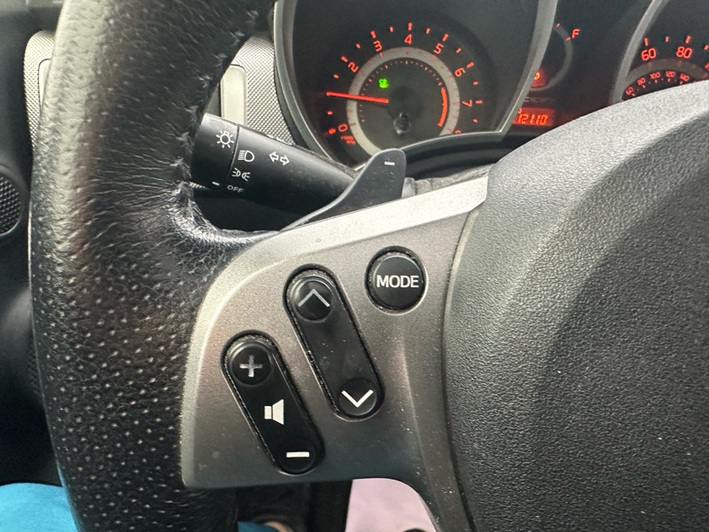 Scion tC Sports Coupe 6-Spd AT 2015