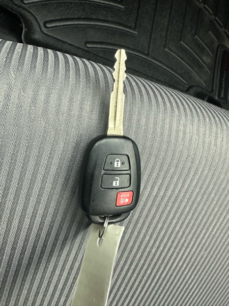 Scion tC Sports Coupe 6-Spd AT 2015