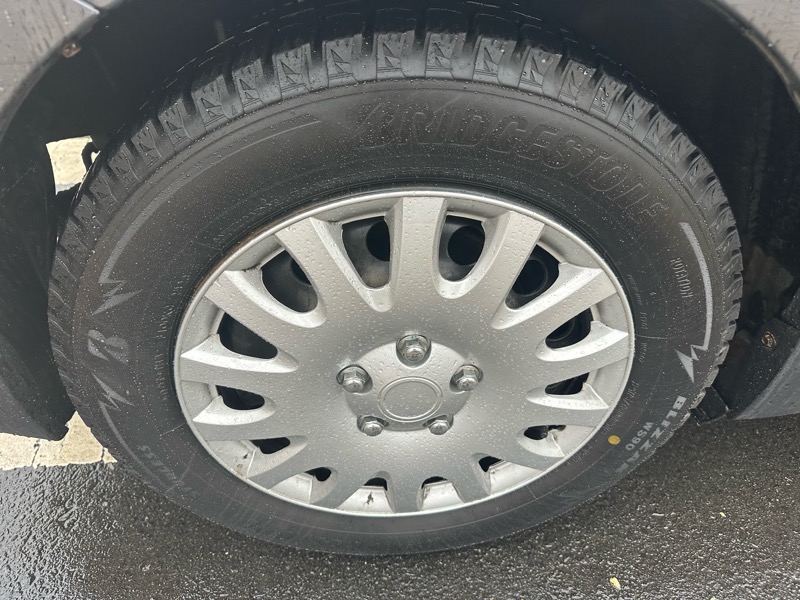 Scion tC Sports Coupe 6-Spd AT 2015