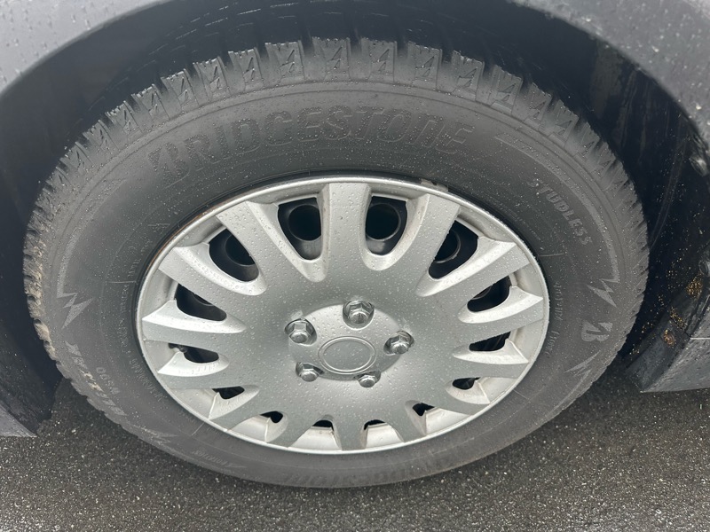 Scion tC Sports Coupe 6-Spd AT 2015