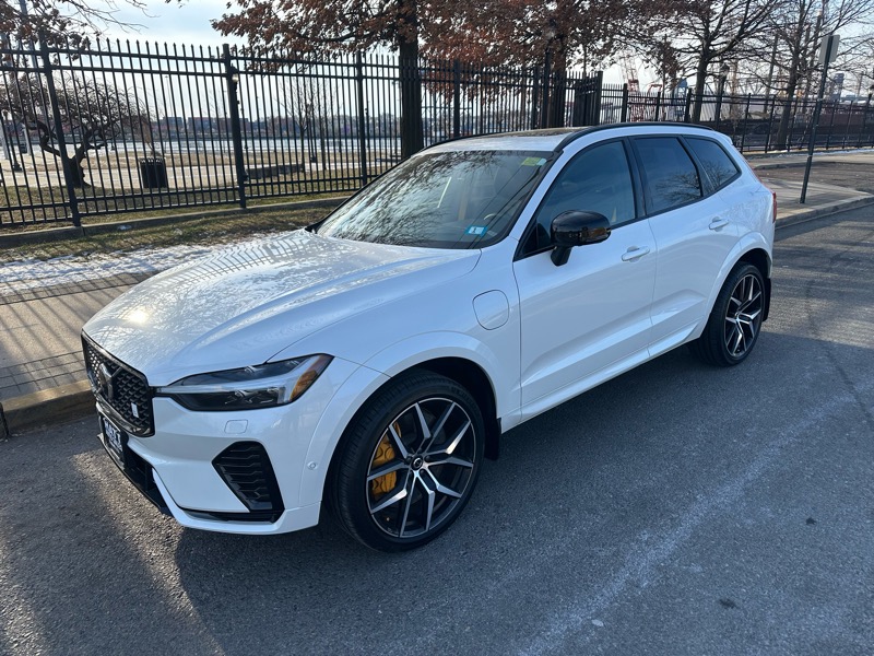 2025 Volvo XC60 T8 Polestar Engineered AWD