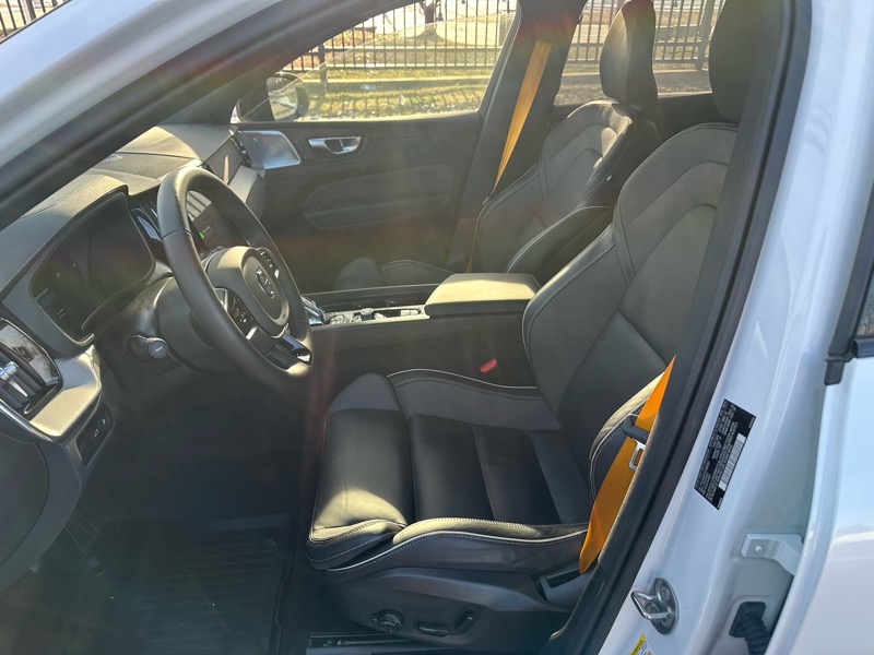 Volvo XC60 T8 Polestar Engineered AWD 2025