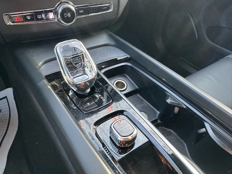 Volvo XC60 T8 Polestar Engineered AWD 2025