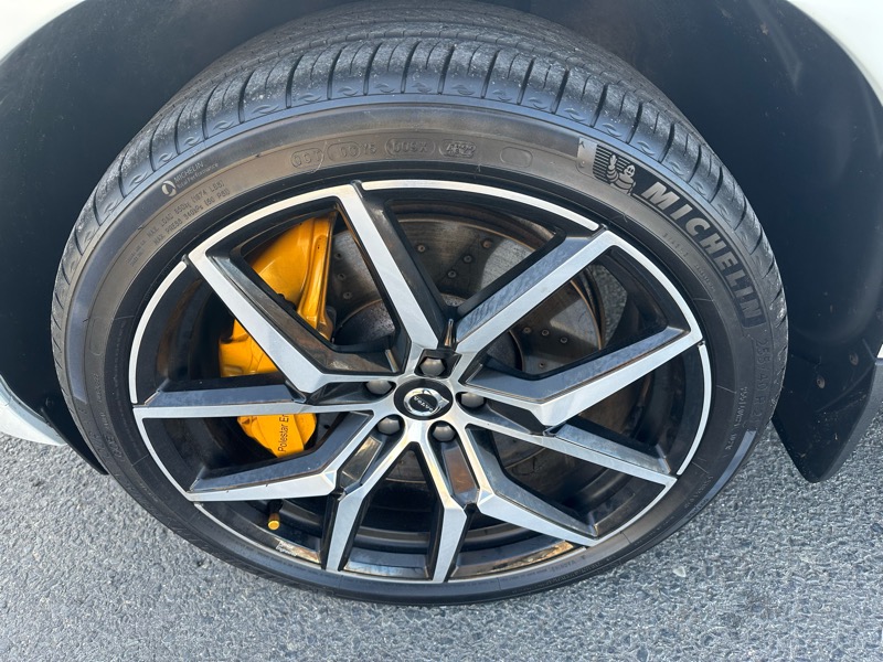 Volvo XC60 T8 Polestar Engineered AWD 2025