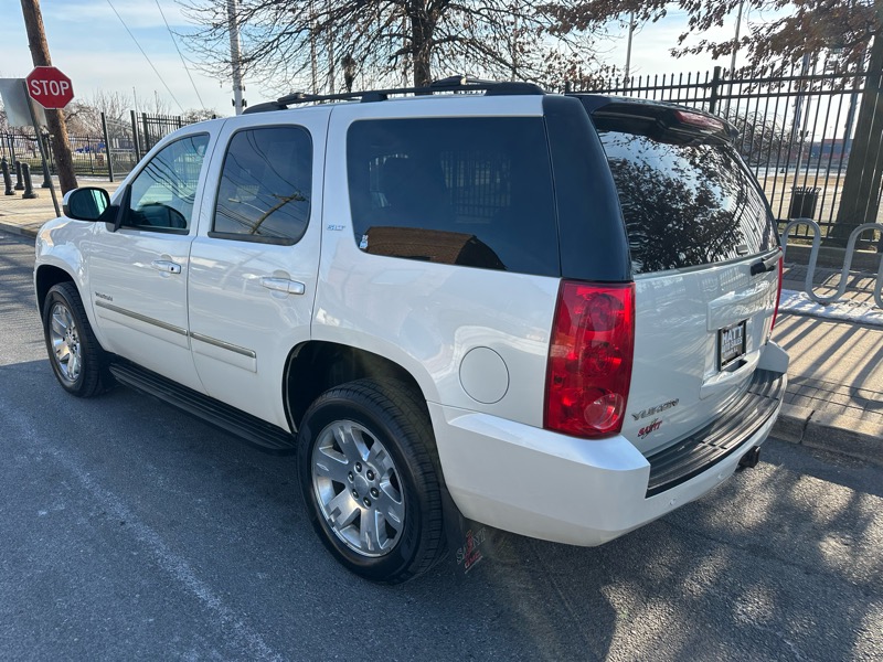 GMC Yukon SLT 4WD 2014