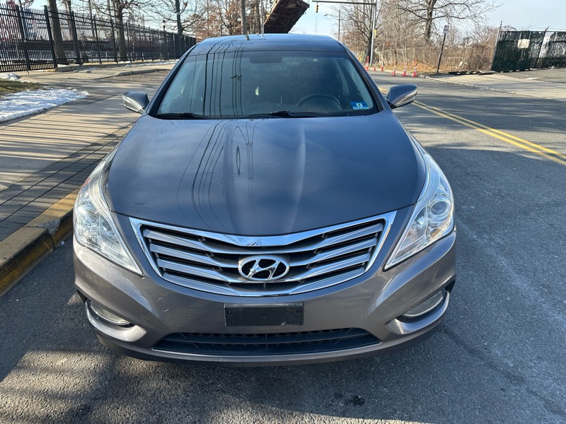 Hyundai Azera  2012