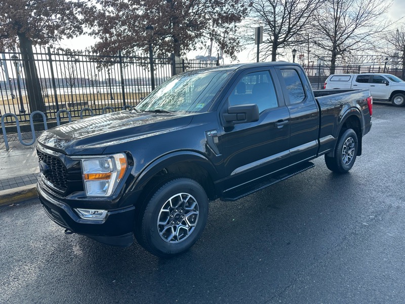 2021 Ford F-150 STX SuperCab 6.5-ft.  Bed 4WD