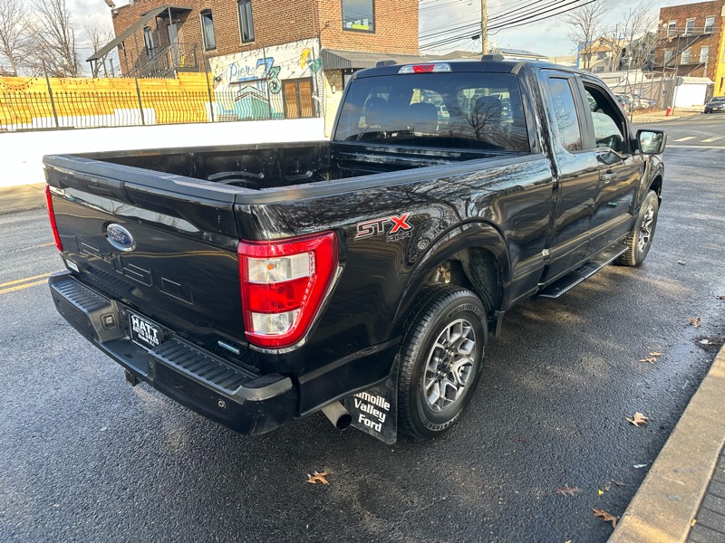 Ford F-150  2021