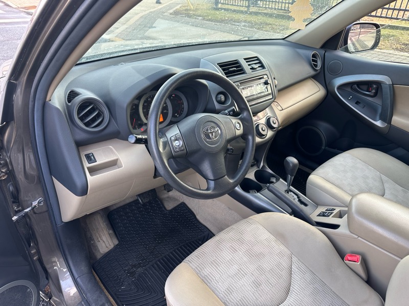 Toyota RAV4 4WD 2012