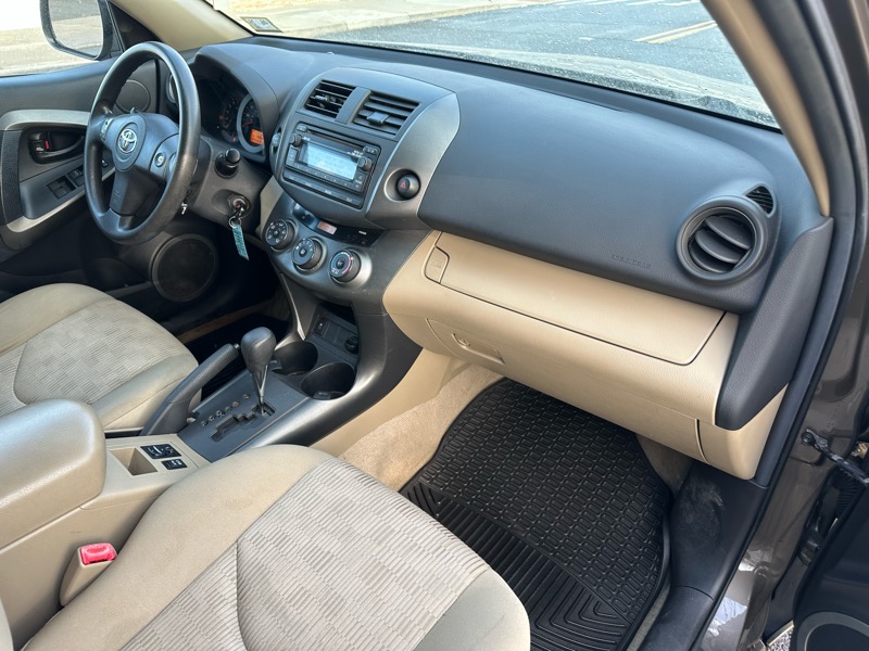 Toyota RAV4 4WD 2012