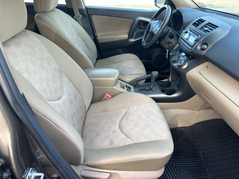 Toyota RAV4 4WD 2012