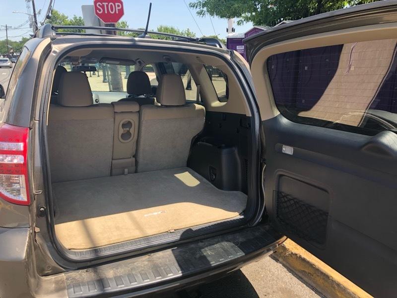 Toyota RAV4 4WD 2012
