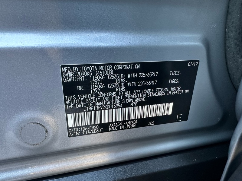 Toyota RAV4 LE AWD 2019