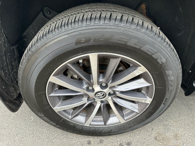 Toyota Highlander XLE AWD V6 2019