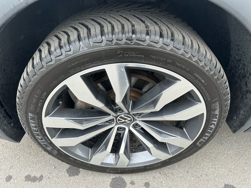 Volkswagen Tiguan SEL R-Line 4MOTION 2022