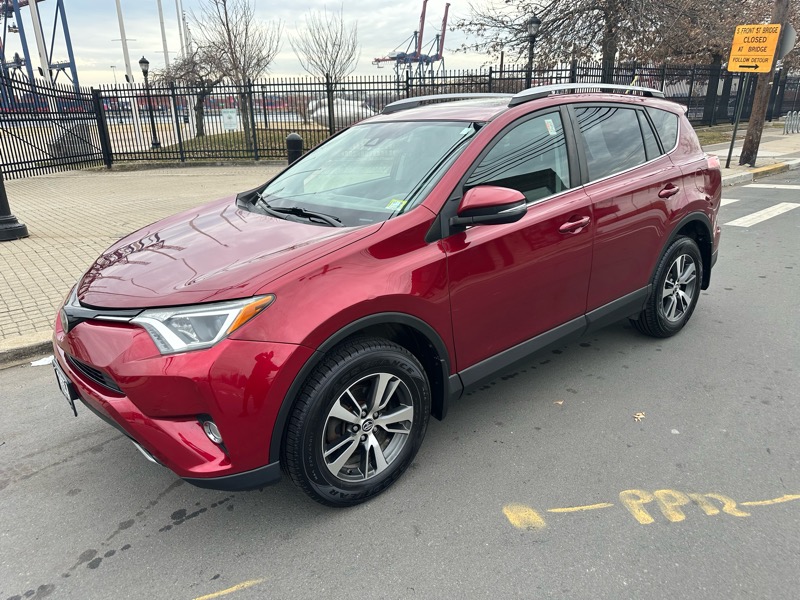 2018 Toyota RAV4 XLE AWD