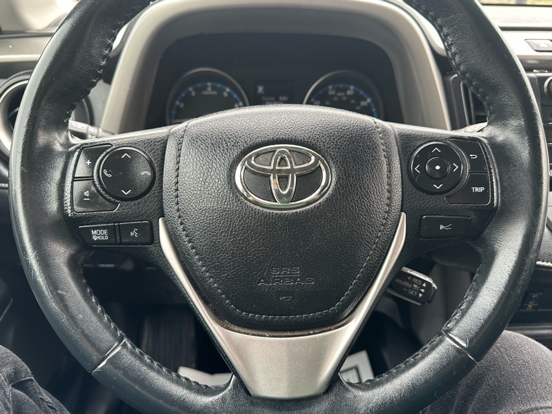 Toyota RAV4 XLE AWD 2018
