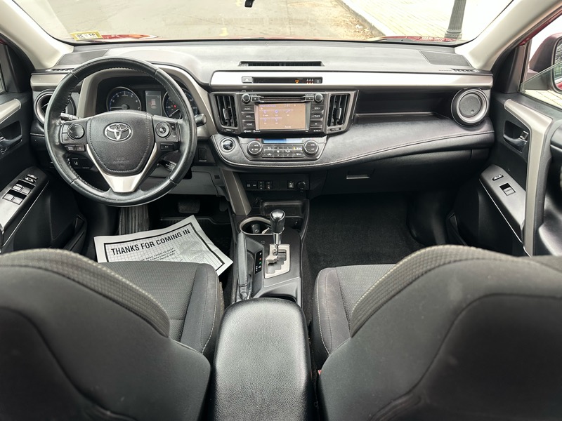 Toyota RAV4 XLE AWD 2018