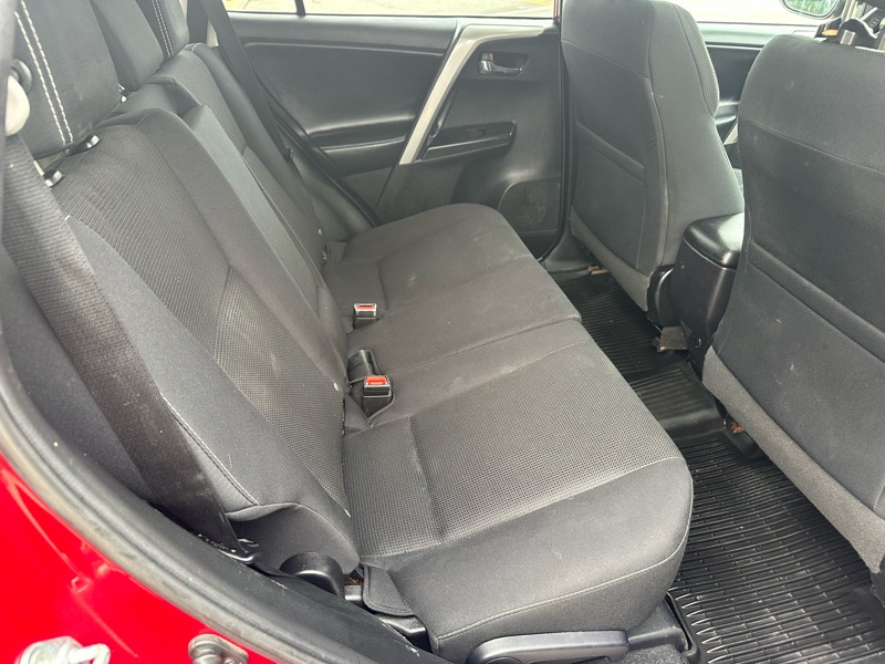 Toyota RAV4 XLE AWD 2018