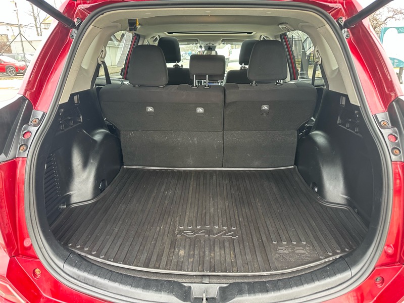 Toyota RAV4 XLE AWD 2018