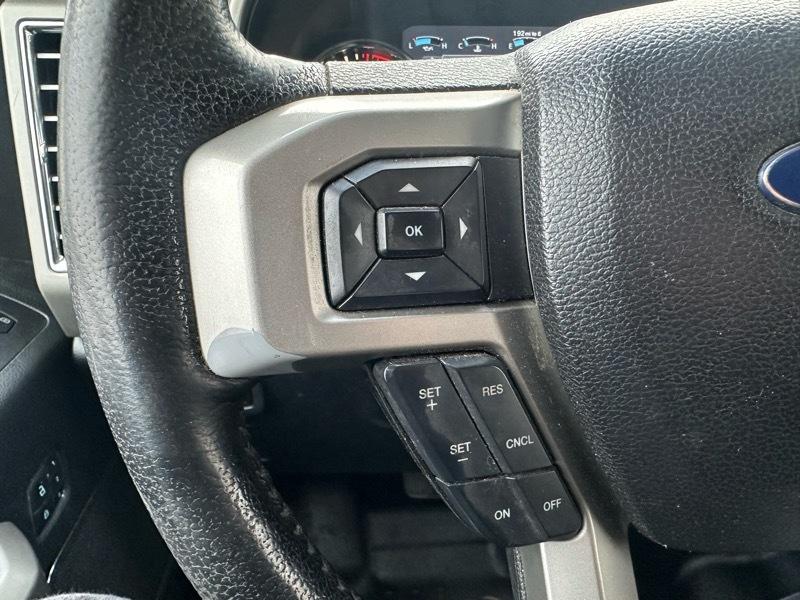 Ford F-150 Lariat SuperCrew 5.5-ft. Bed 4WD 2016