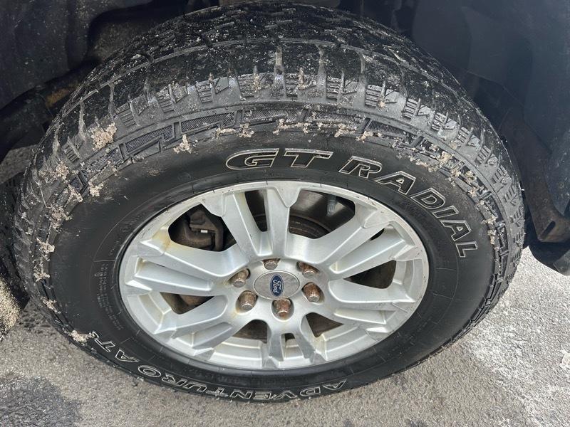 Ford F-150 Lariat SuperCrew 5.5-ft. Bed 4WD 2016