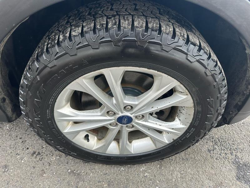 Ford Escape SE 4WD 2017