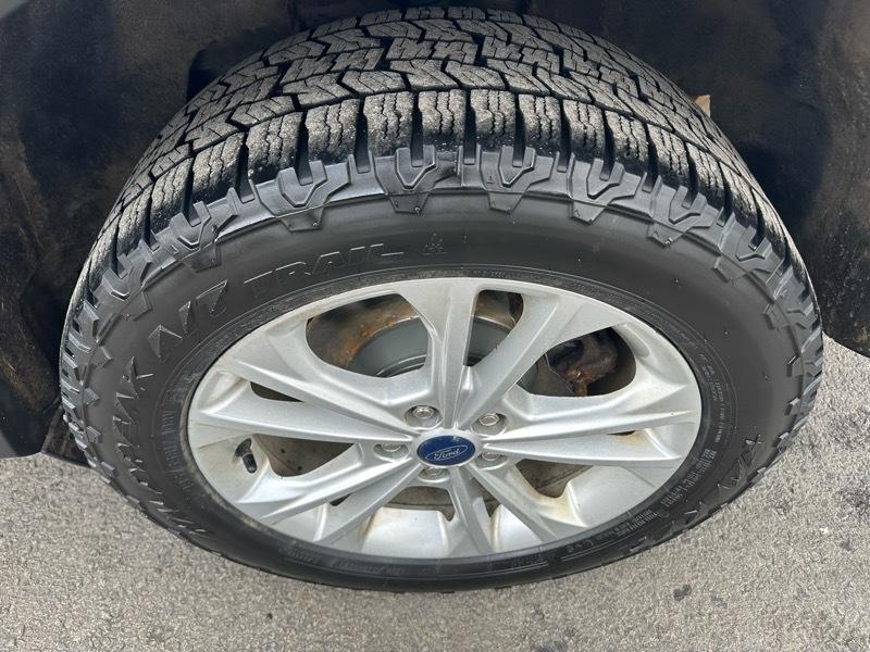 Ford Escape SE 4WD 2017