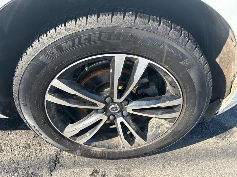 Volvo XC60 T5 Momentum AWD 2018