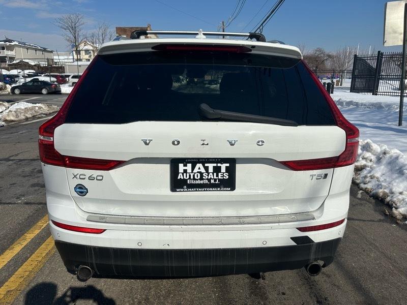 Volvo XC60 T5 Momentum AWD 2018