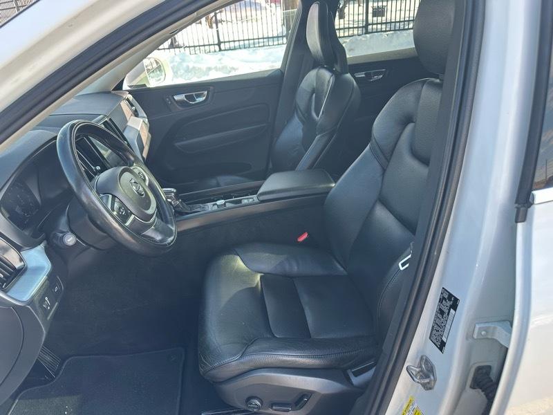 Volvo XC60 T5 Momentum AWD 2018