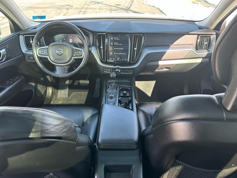 Volvo XC60 T5 Momentum AWD 2018