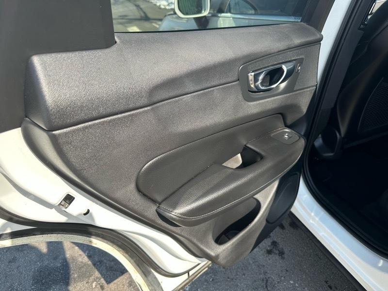 Volvo XC60 T5 Momentum AWD 2018