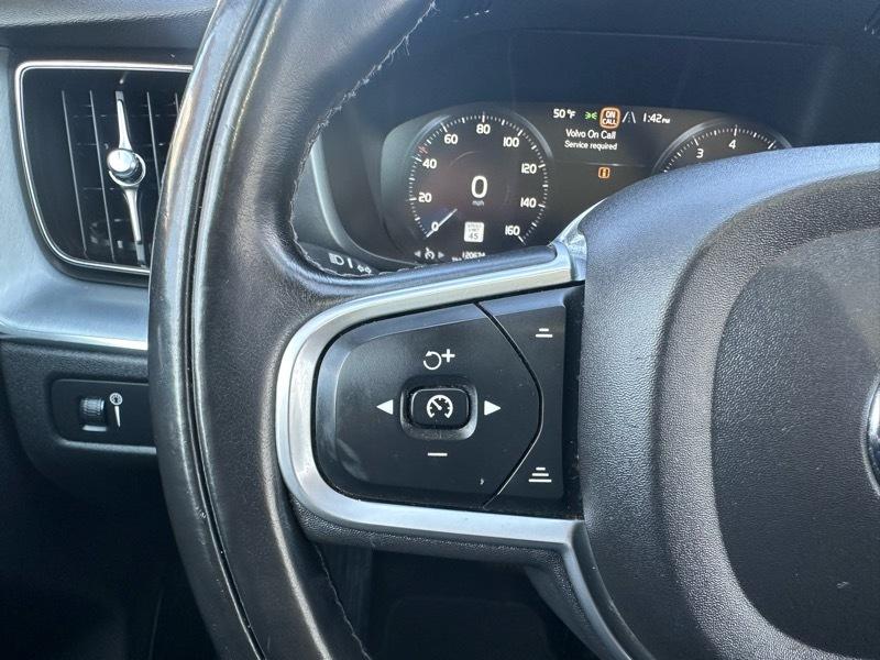 Volvo XC60 T5 Momentum AWD 2018