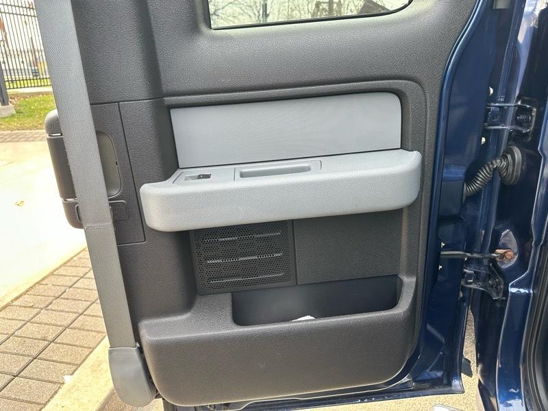 Ford F-150 XLT SuperCab 6.5-ft. Bed 4WD 2011