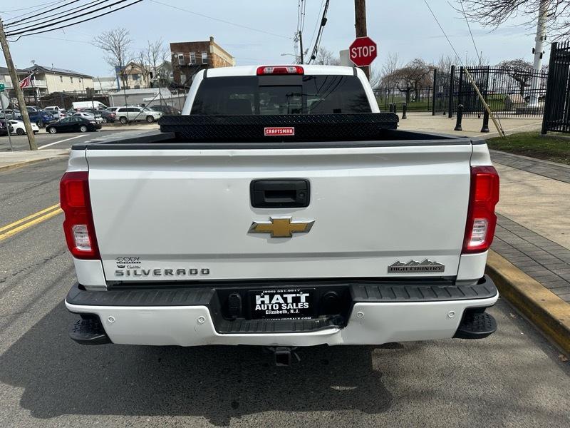 Chevrolet Silverado 1500 High Country Crew Cab Short Box 4WD 2018