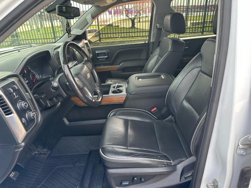 Chevrolet Silverado 1500 High Country Crew Cab Short Box 4WD 2018