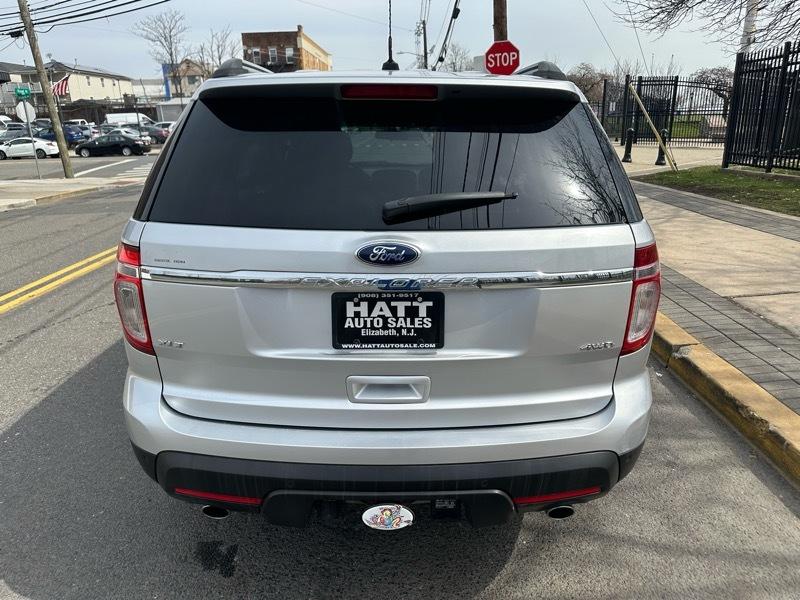 Ford Explorer XLT 4WD 2013