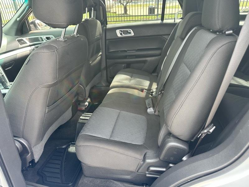 Ford Explorer XLT 4WD 2013